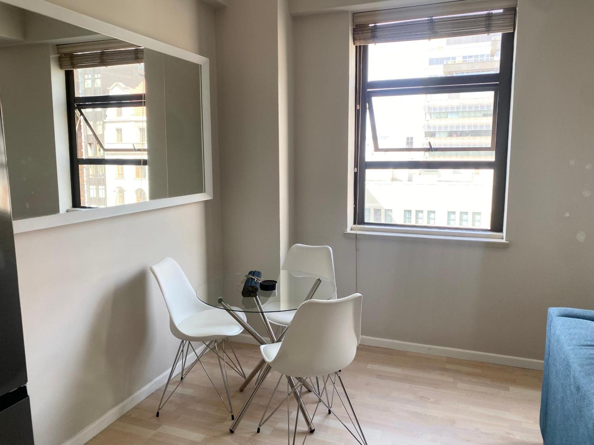 One Bed At The Piazza On Church Apartment Cape Town