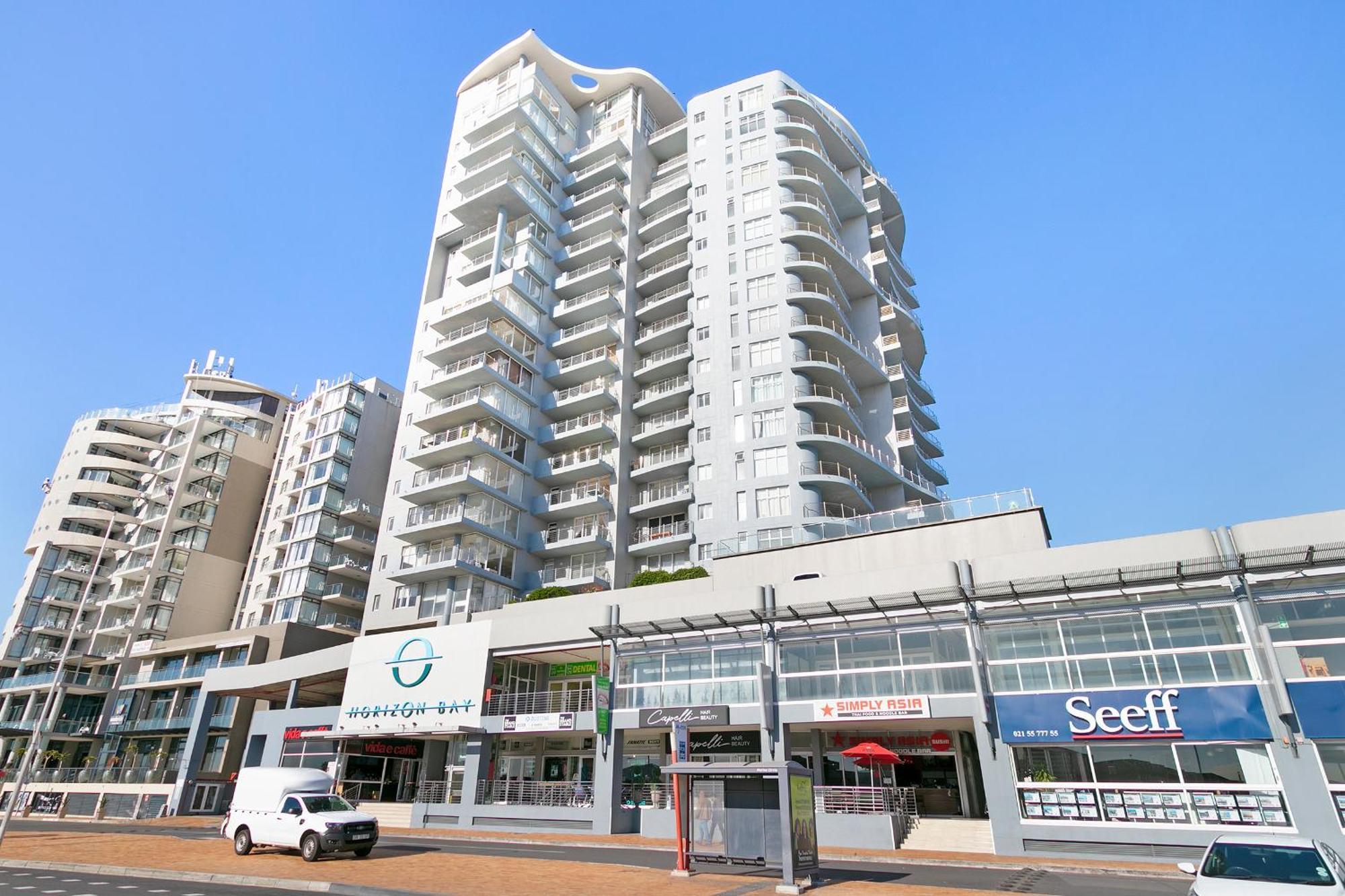 Horizon Bay 206 By Hmh *