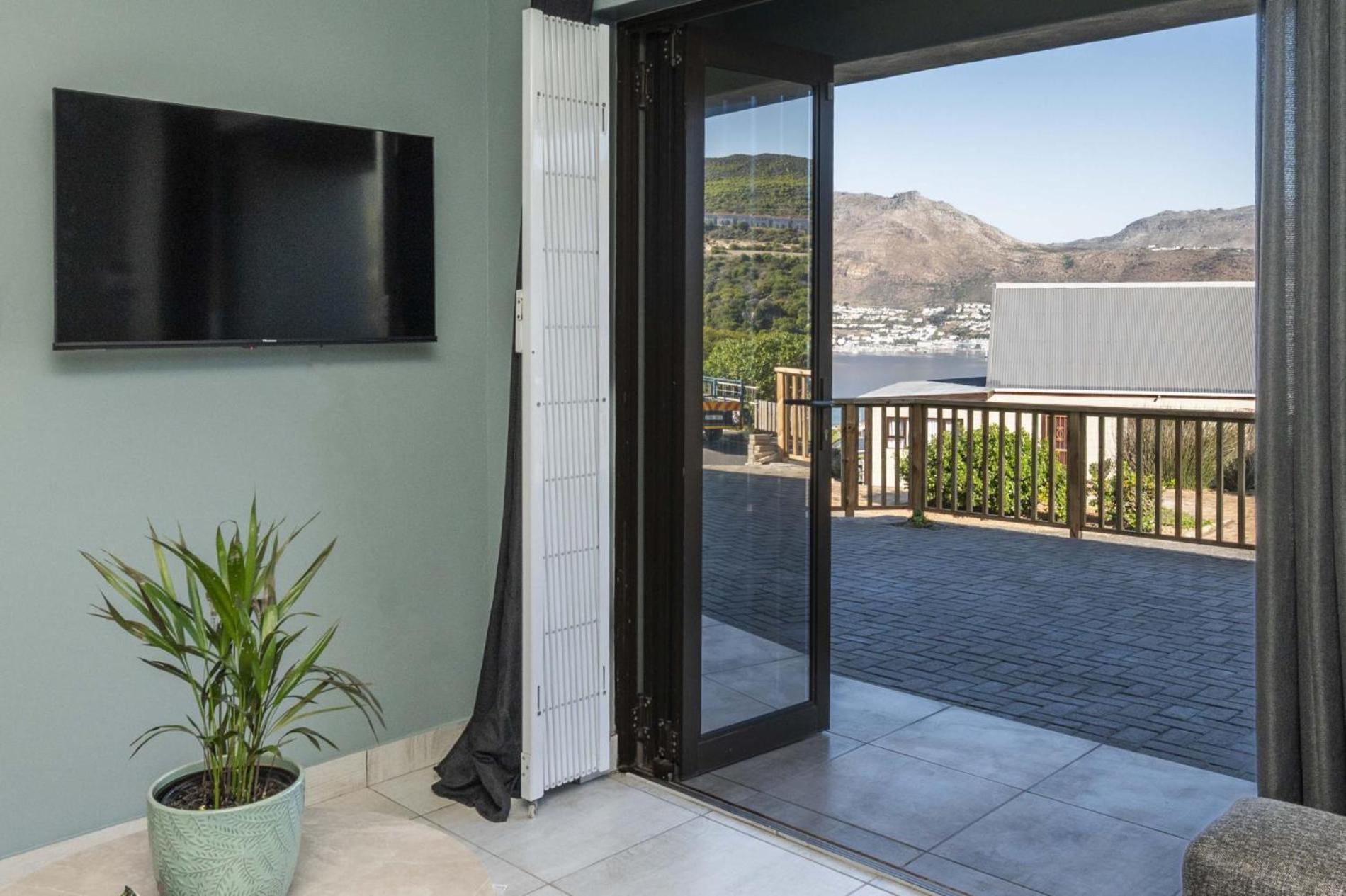 Glen Marine Sea Mountain Apartment