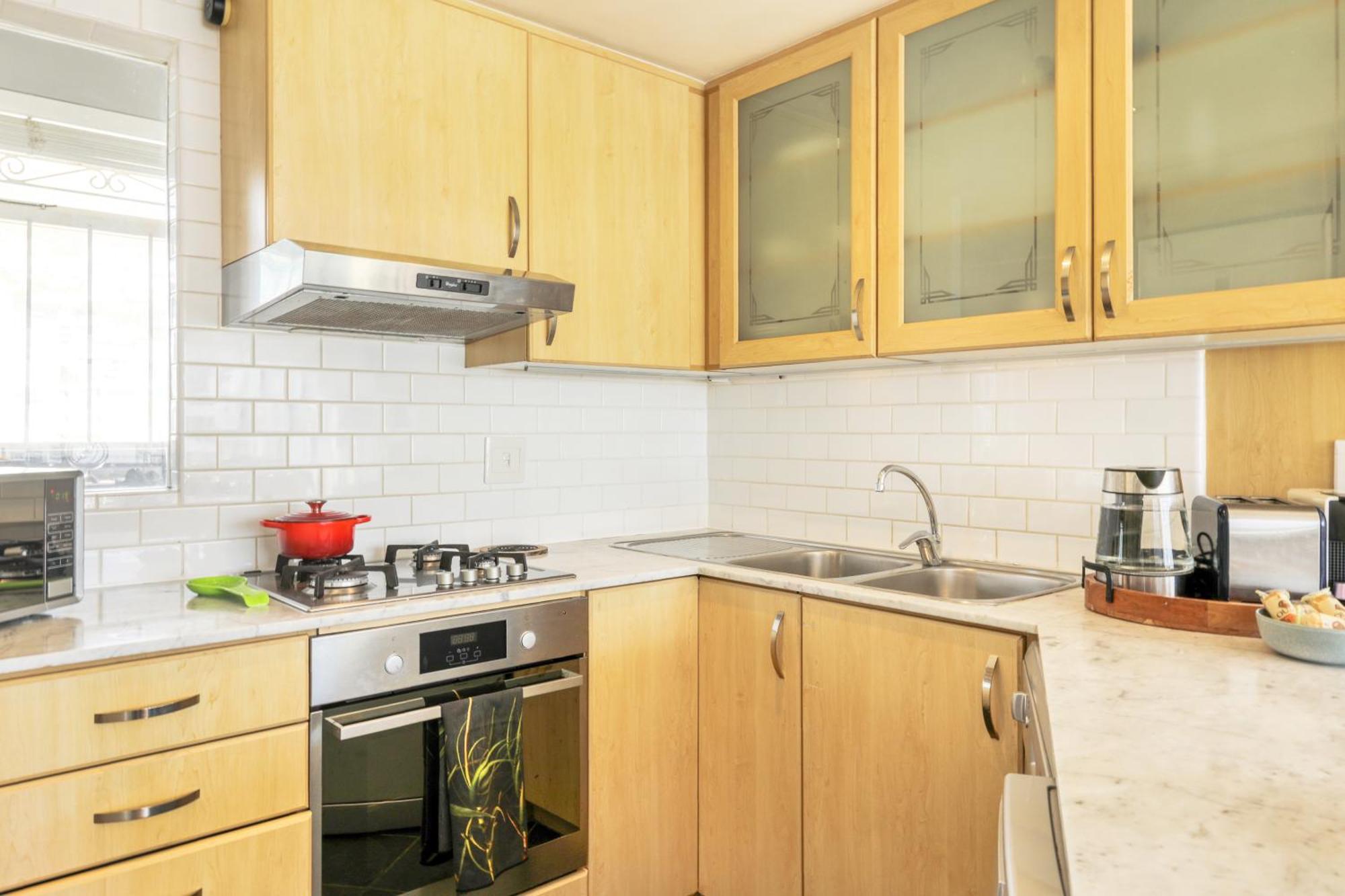 Apartment Backup-powered Bantry Bay View 2 Bed