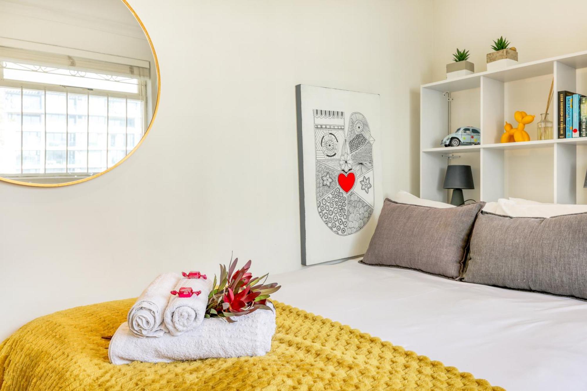 Apartment Backup-powered Bantry Bay View 2 Bed Cape Town