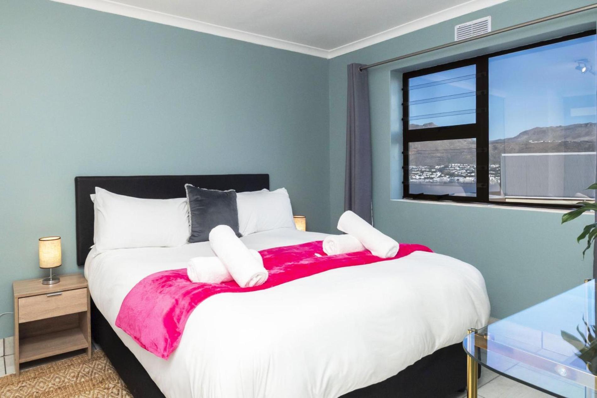 Glen Marine Sea Mountain Cape Town