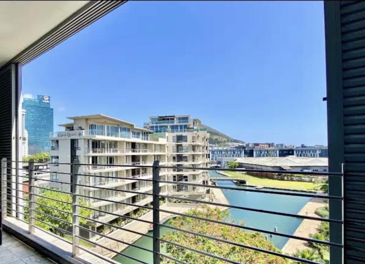 Signature At Waterfront Canals Cape Town