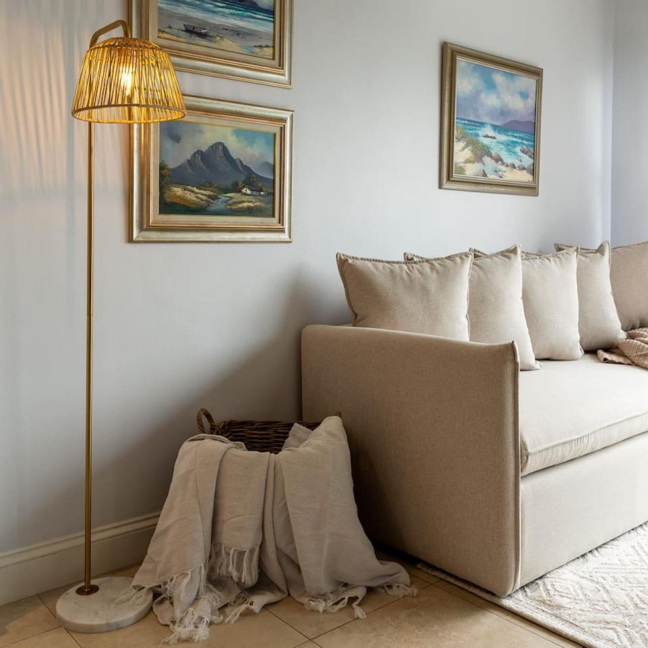 Cozy Corner *