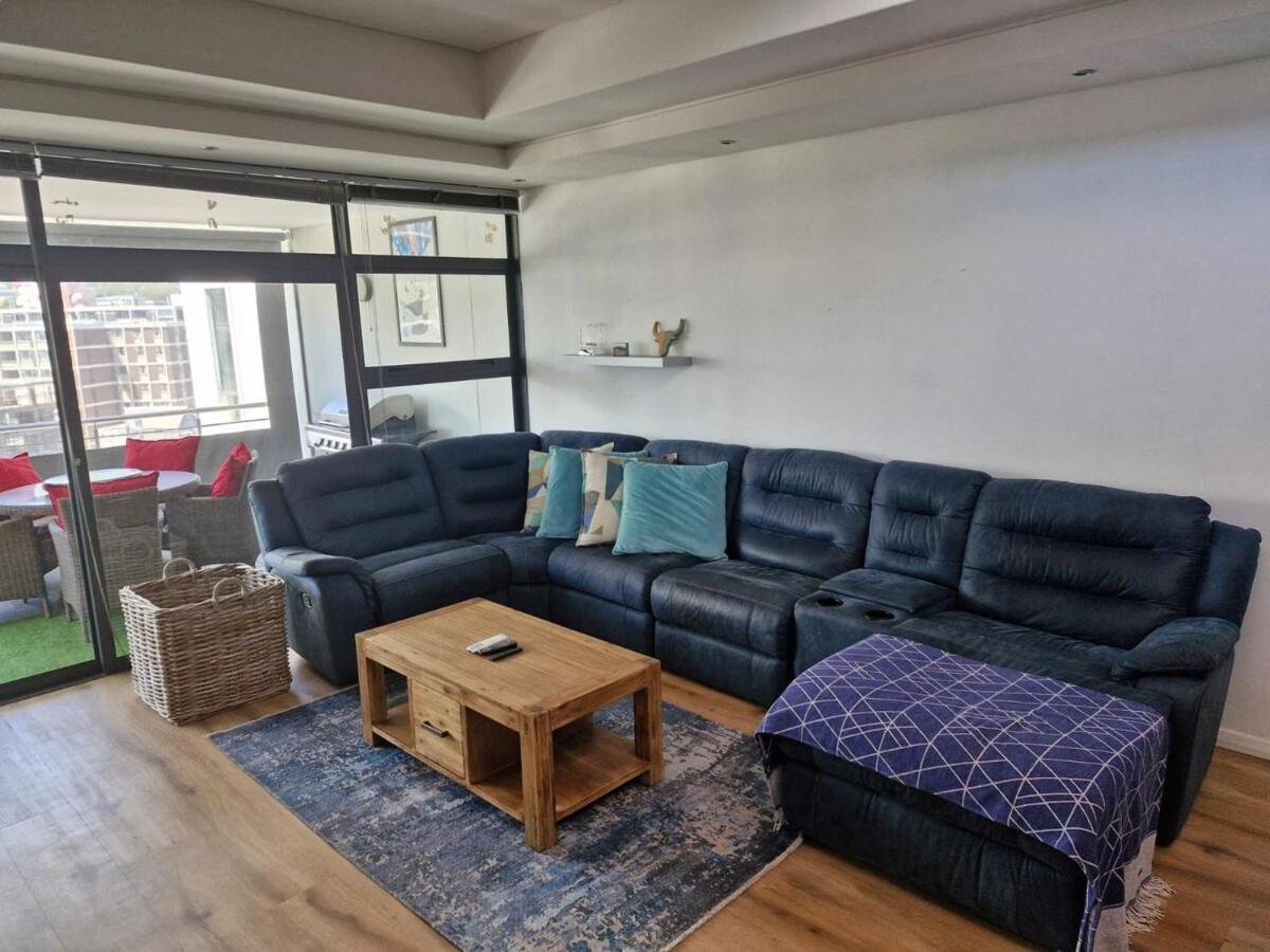 Apartment Living *