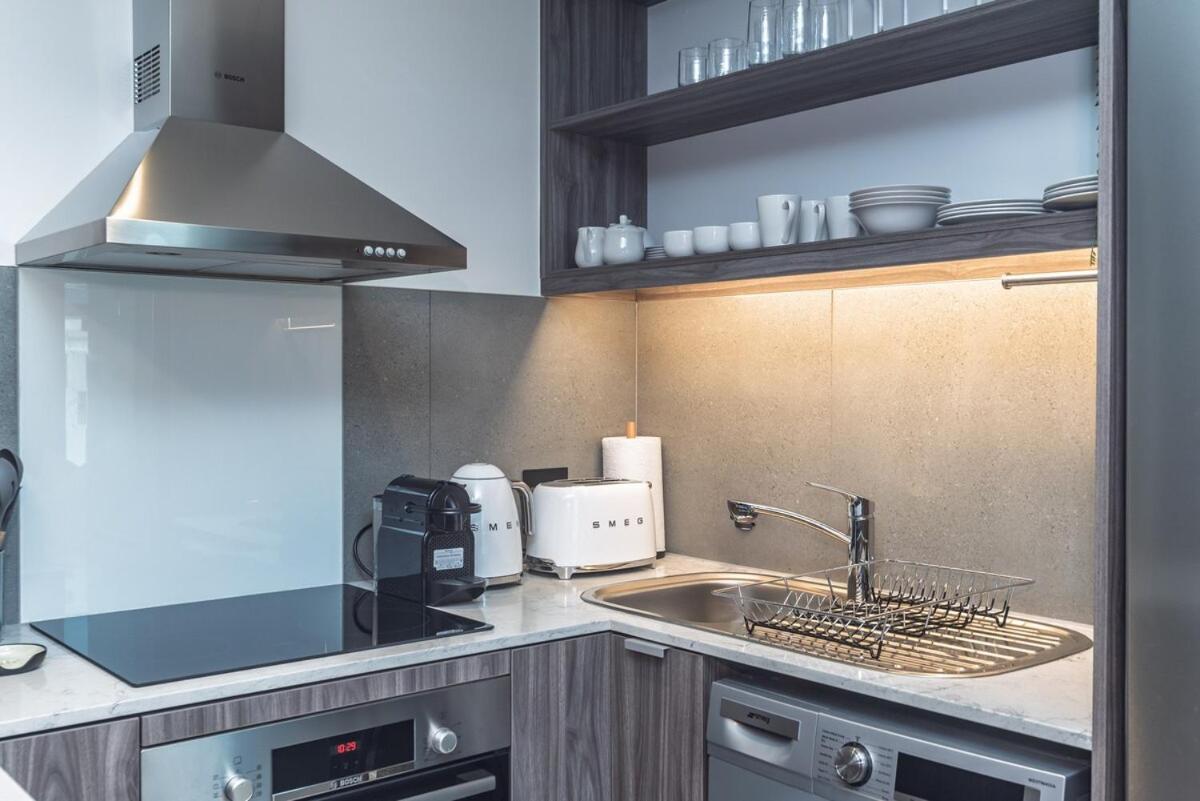Luxury Oasis With King Bed, Ac, Walk-in Shower Apartment Cape Town