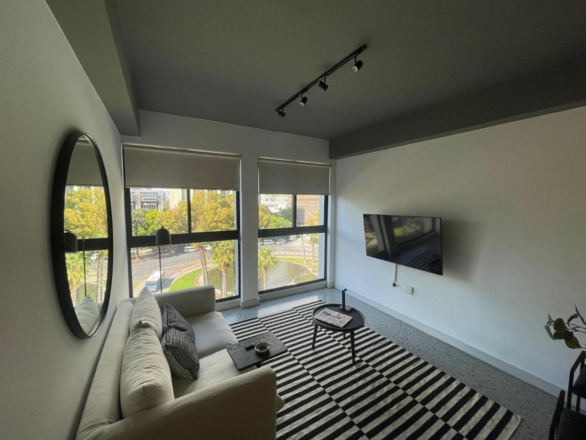 Apartment The Duke - Prime Location & Table Mountain Views *