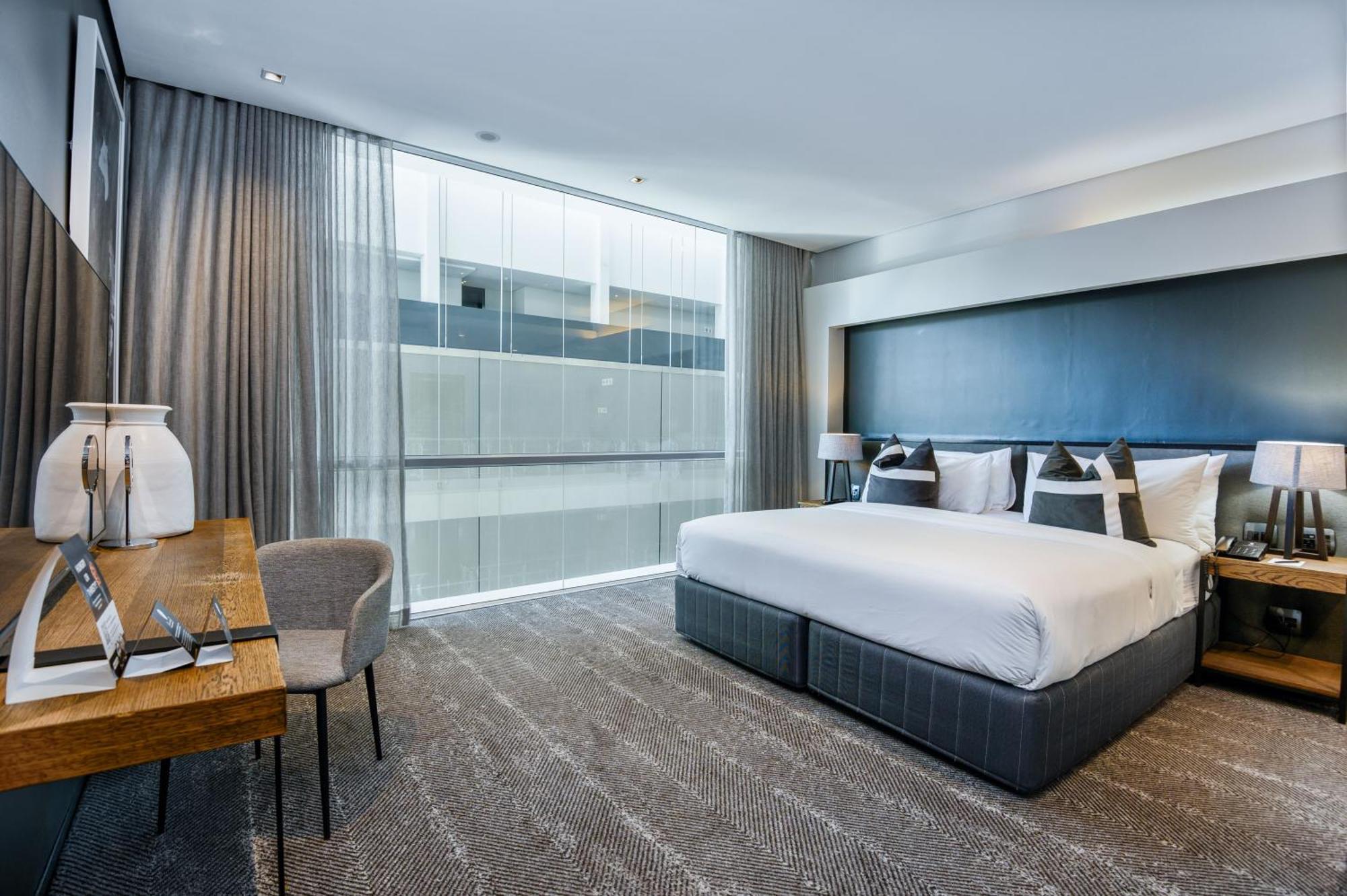 The Capital 15 On Orange & 5* Cidade Do Cabo