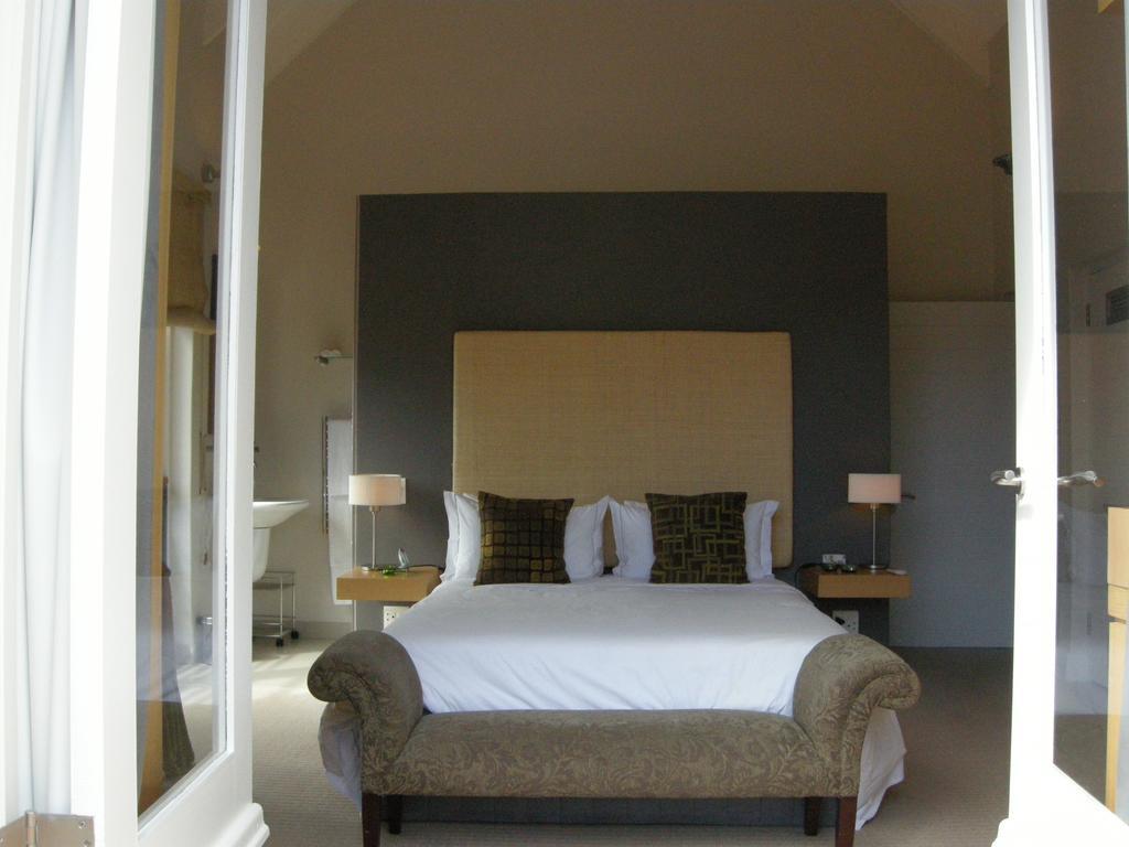 Guest house Four Rosmead Boutique