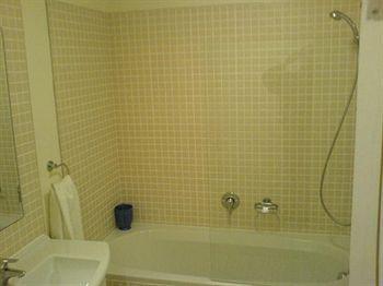 Green Market Place Apartment *
