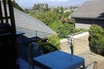 Cape Wine Valley House Hotel 3*
