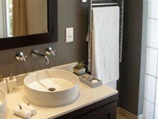 Four Rosmead Boutique Guest house Cape Town