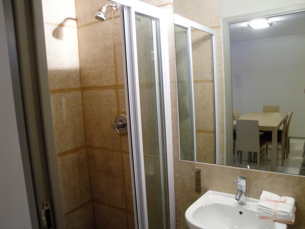 Apartment In Foutain Suites - 813fs Cape Town
