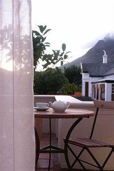 Guest house Four Rosmead Boutique Cape Town