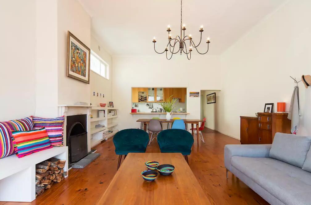 Kloof Avenue 5 *