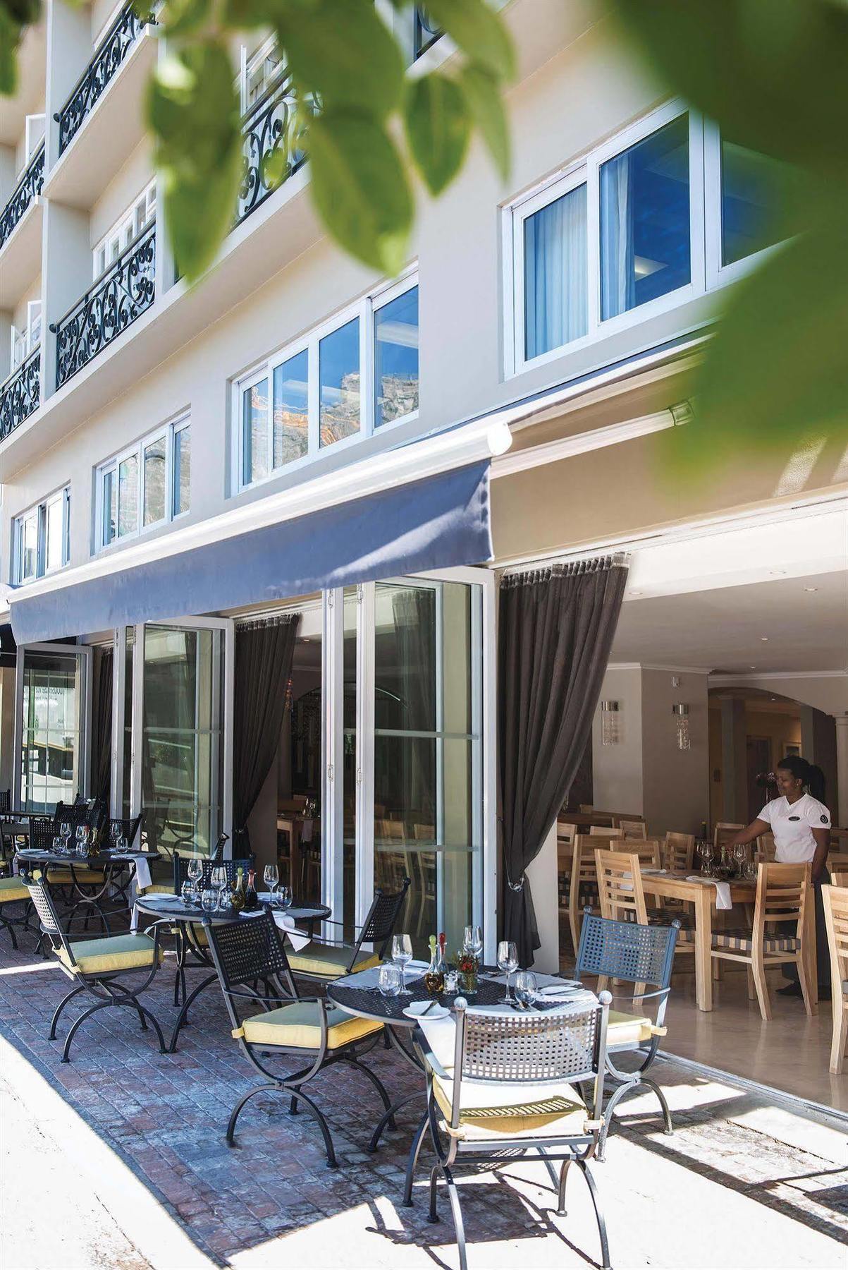 Hollow Boutique 4* Cape Town