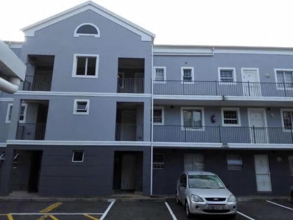 Apartment Pine Place