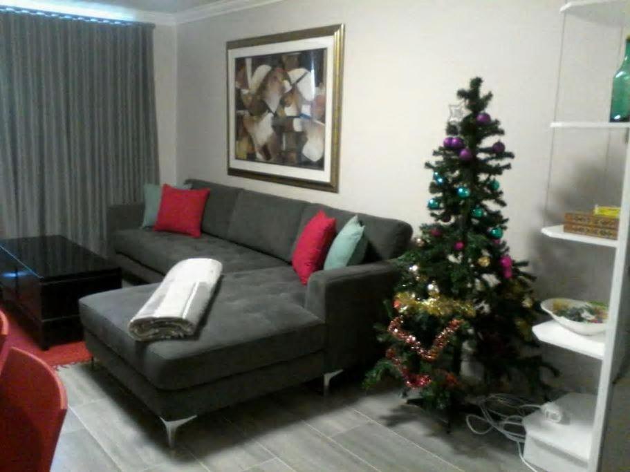 Pine Place Apartment *
