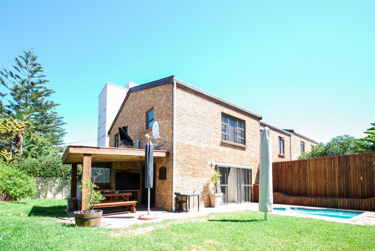 Holiday home Coral Sands Brickstone *