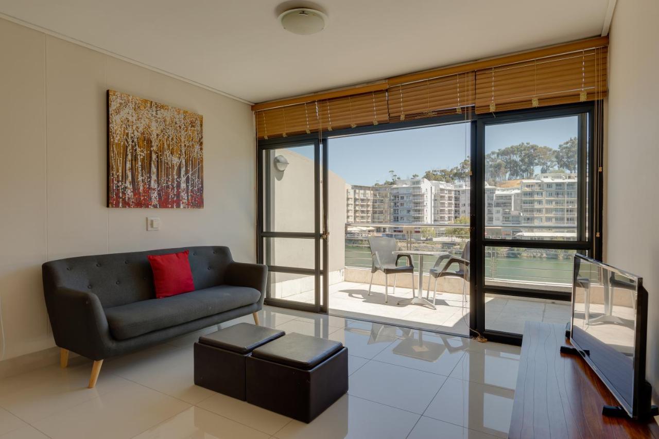 Apartment Tyger Waterfront Serviced