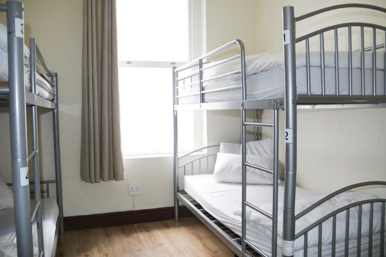 Hostel Two Oceans Backpackers *
