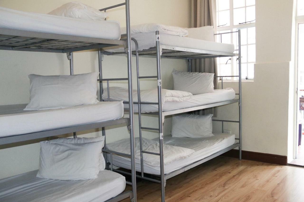 Hostel Two Oceans Backpackers Cape Town