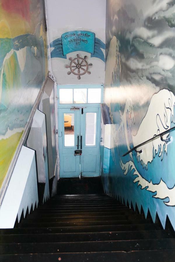 Two Oceans Backpackers Cape Town