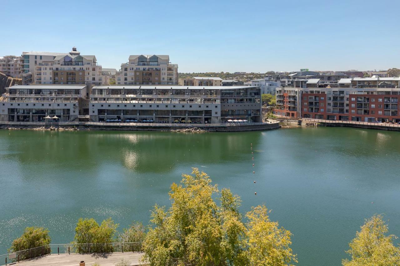 Tyger Waterfront Serviced Apartment Cape Town