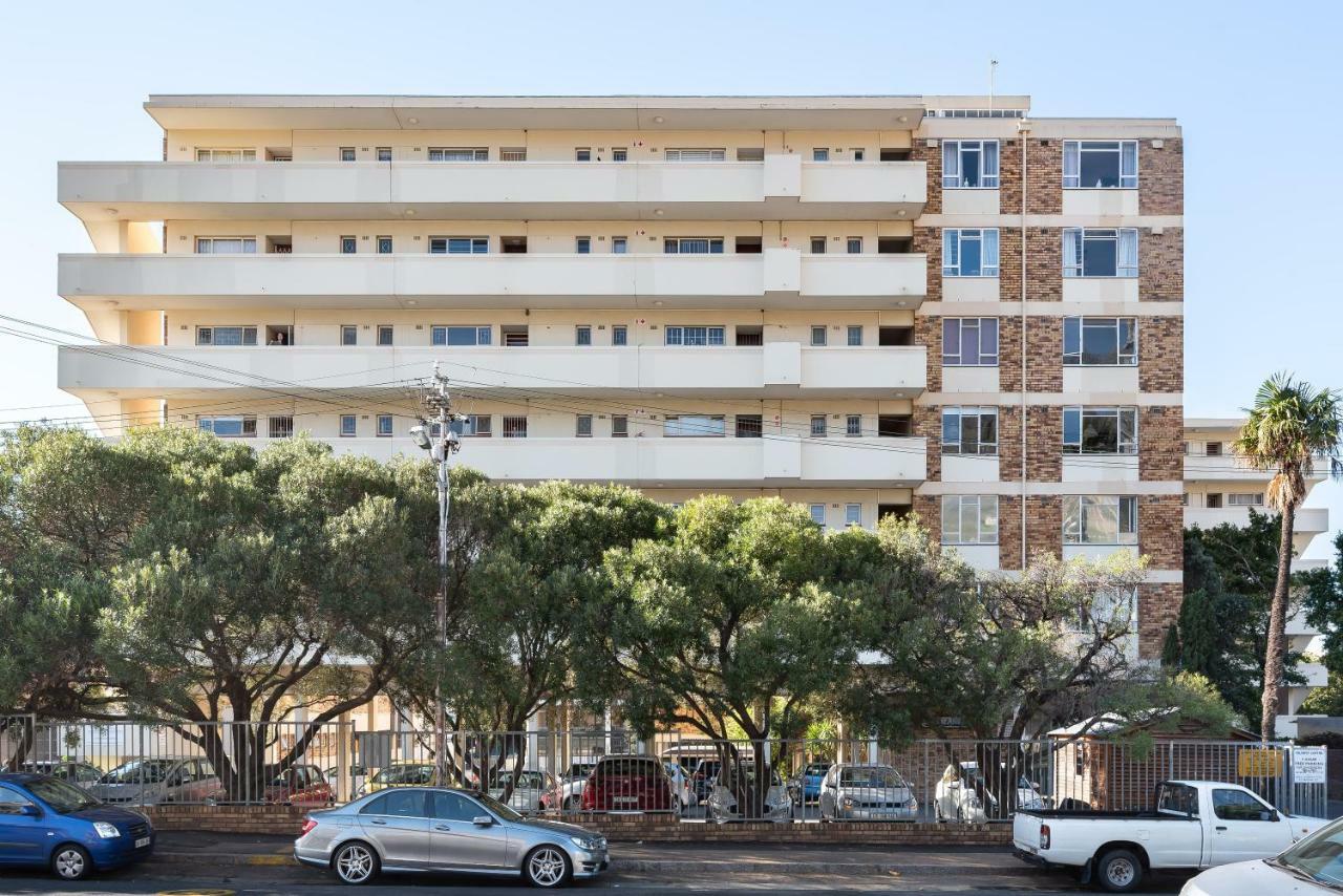 Apartment Palmhof 303 Cape Town