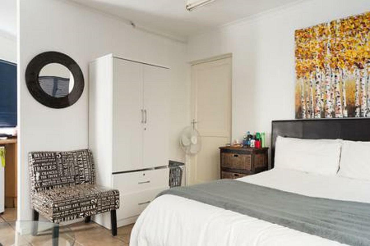 Tyger Waterfront Serviced Apartment Cape Town