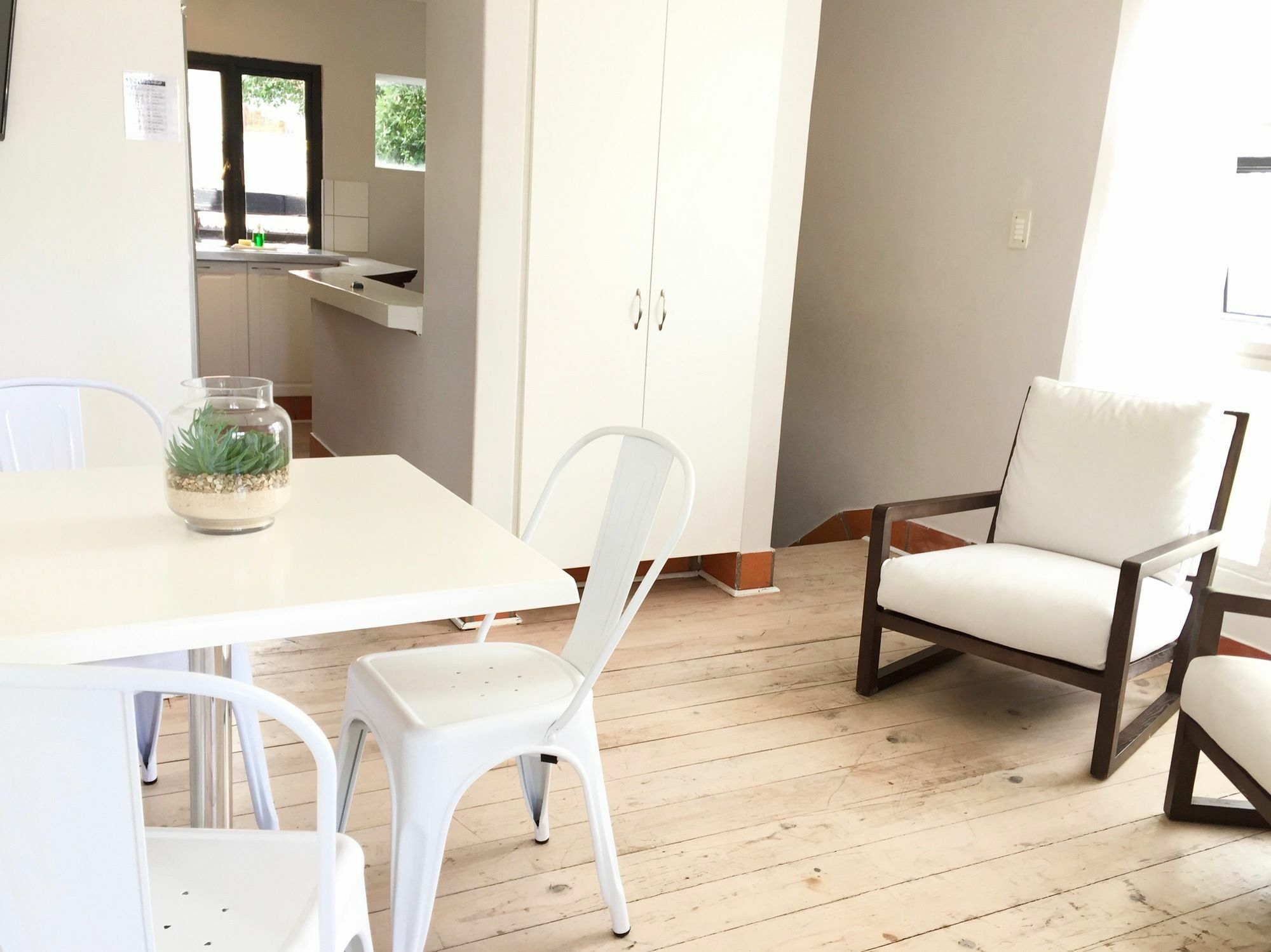 Apartment Urban Oasis At Windburg Suites Cape Town