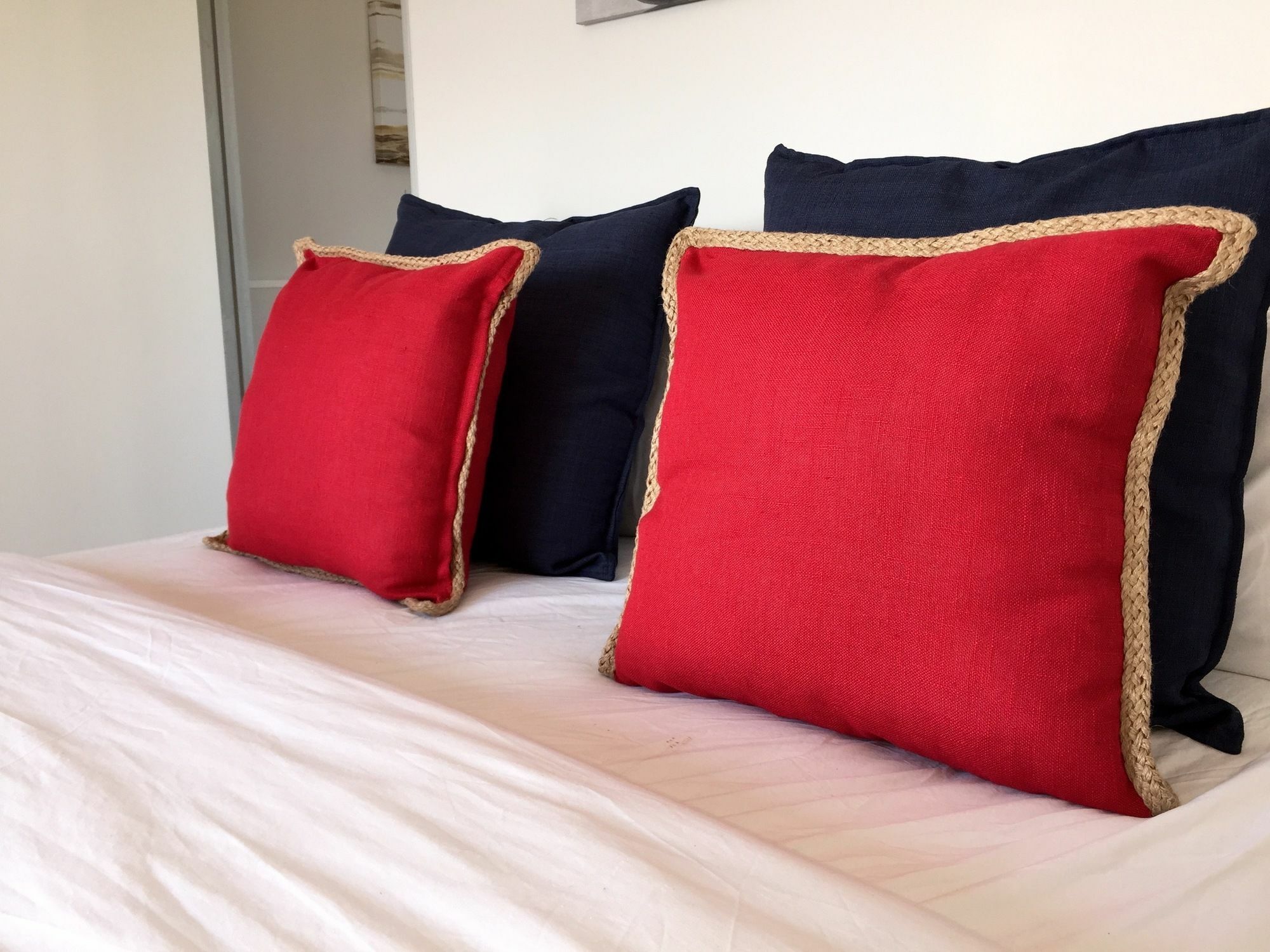 Apartment Urban Oasis At Windburg Suites