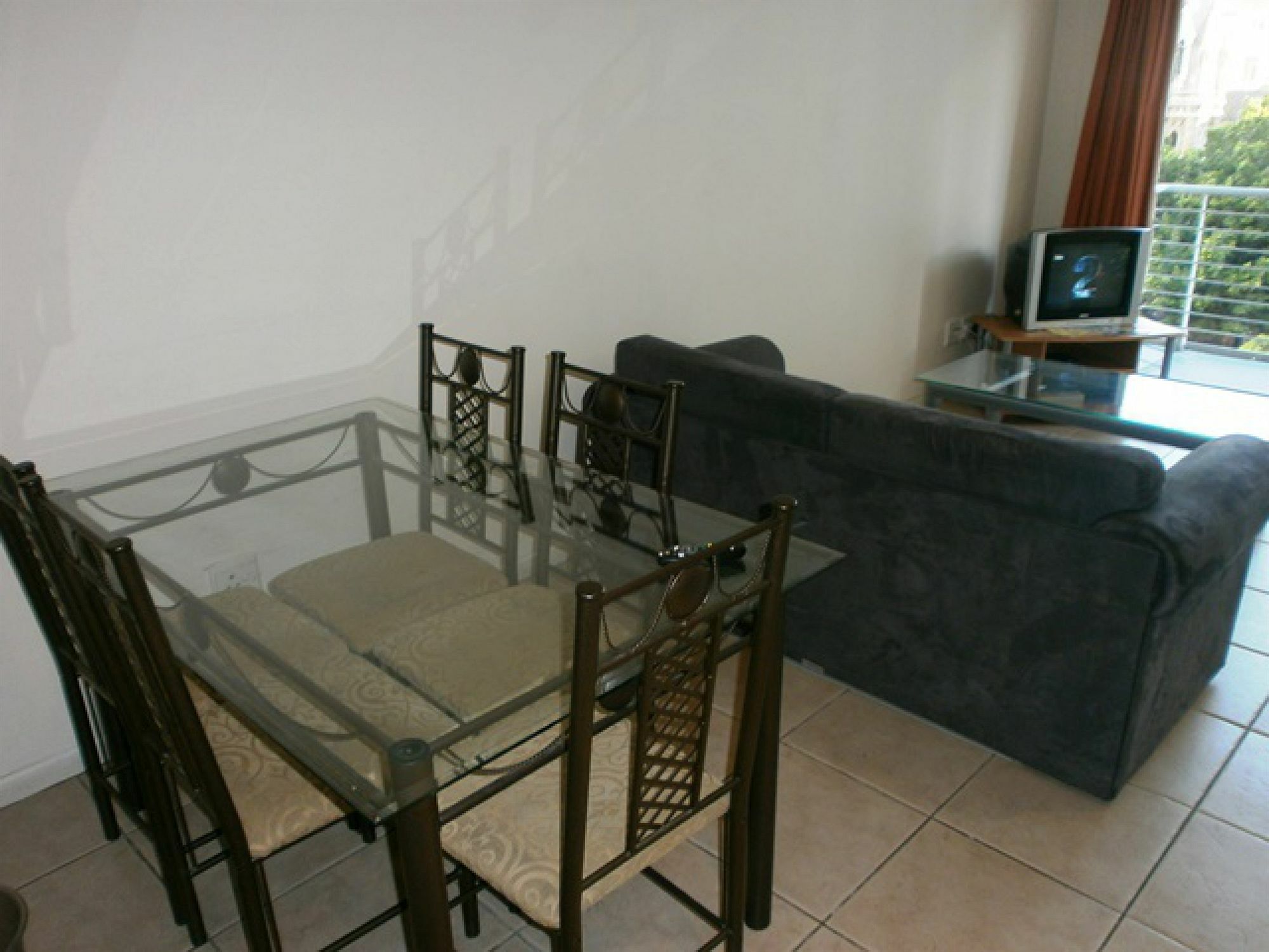 Green Market Place Apartment *