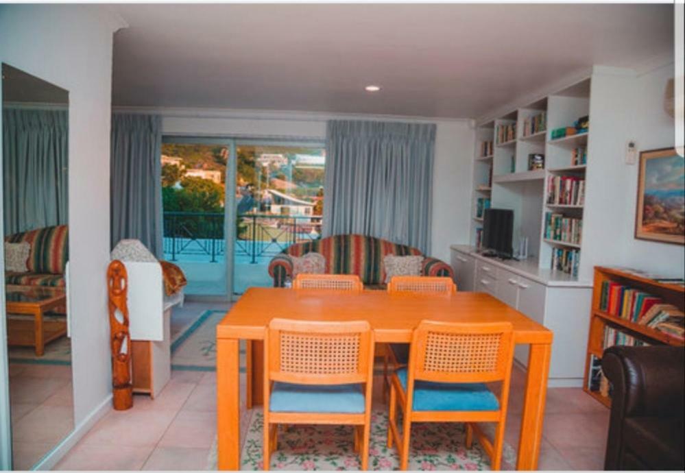 Queen Julie Bed & Breakfast 3*