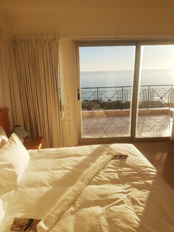 Bed & Breakfast Queen Julie Cape Town