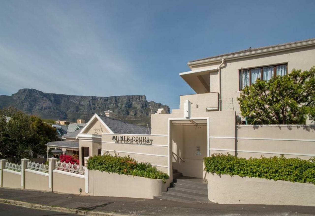 Milner Court - The Place To Be Apartment