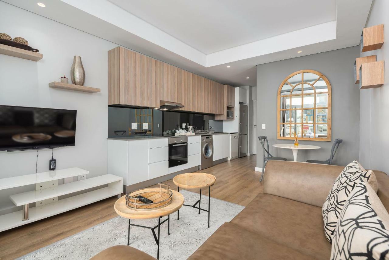 The Sentinel Luxury * Cape Town