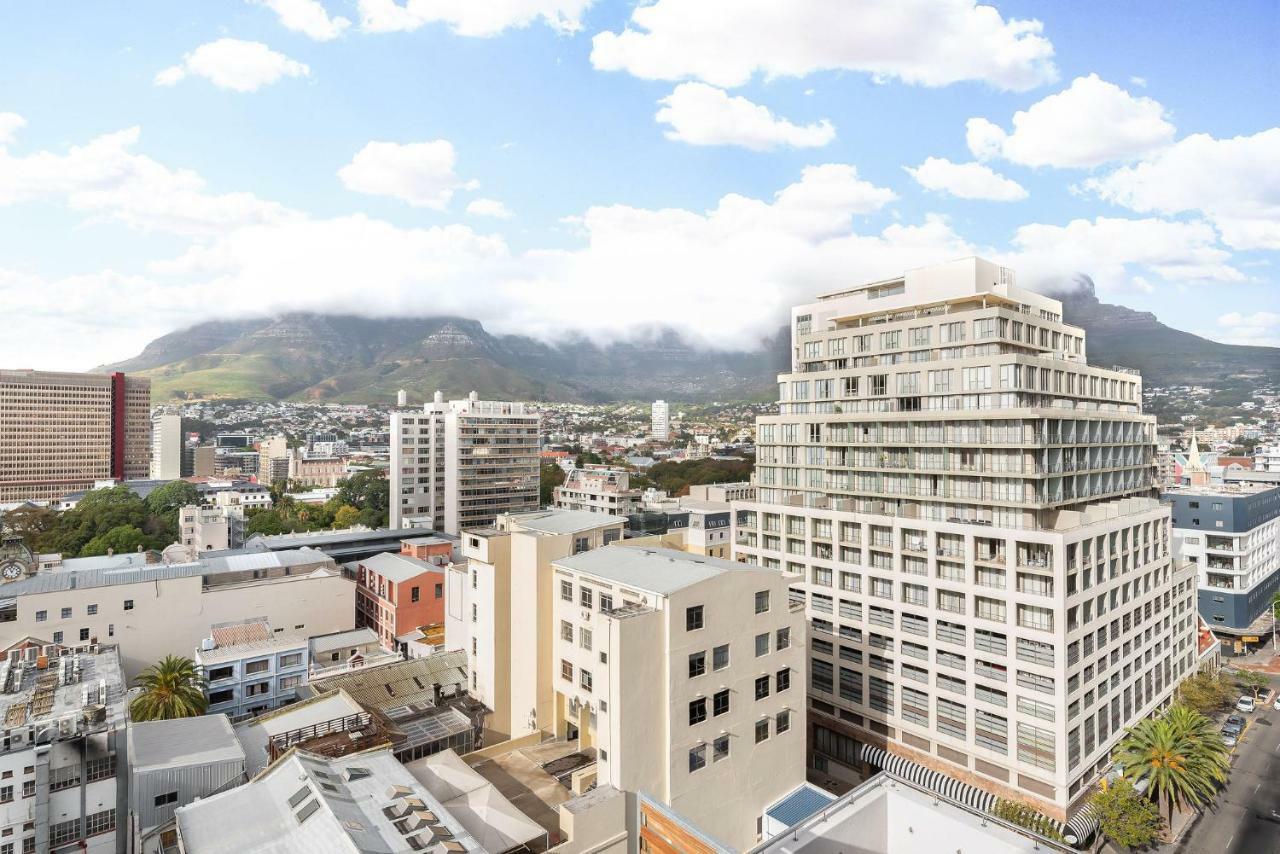 The Sentinel Luxury * Cape Town