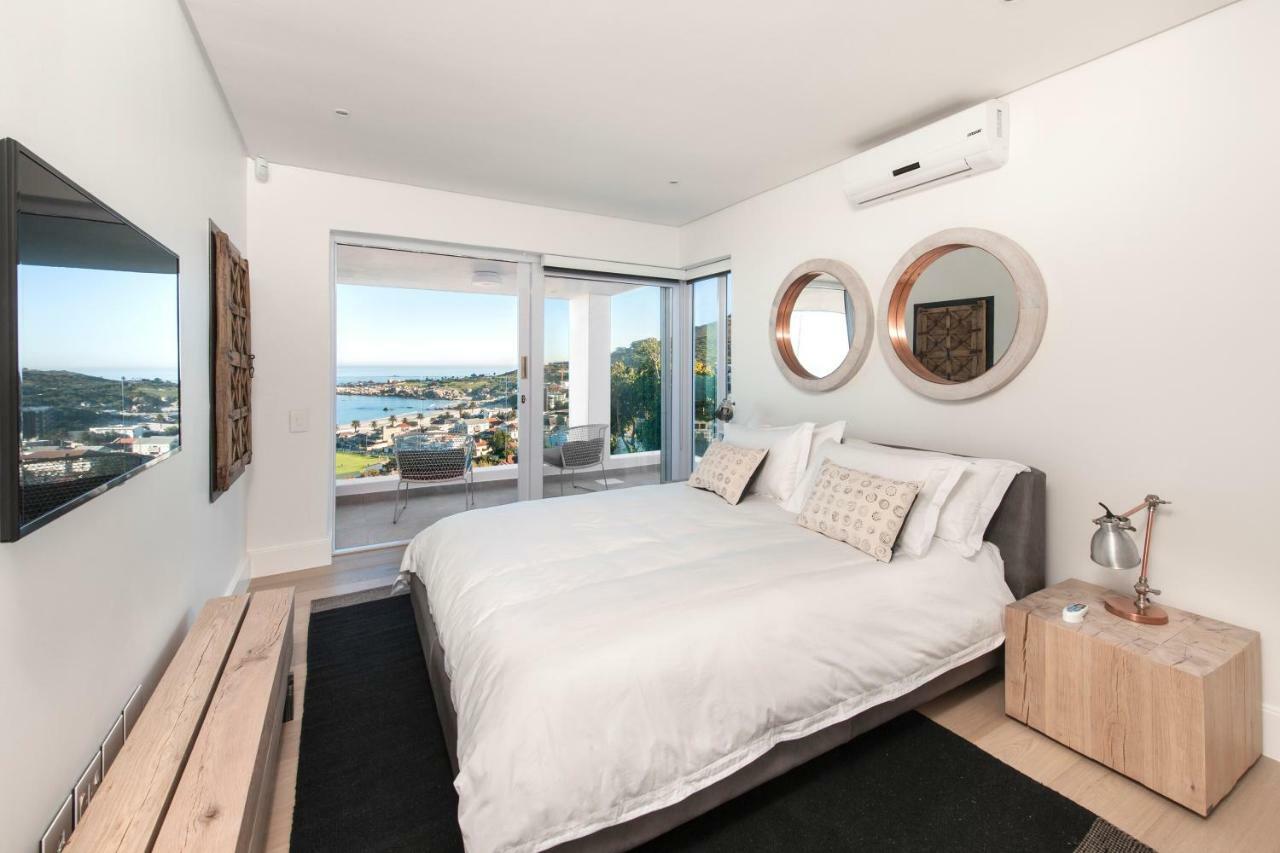Villa Sandpiper House: Stunning Ocean Views, Heated Pool & Large Garden Cape Town