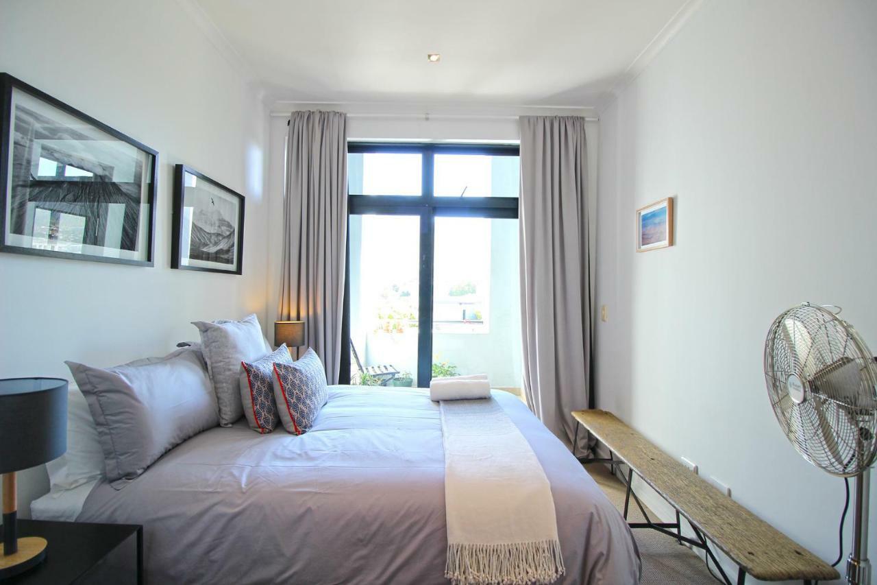 Apartment Hip Hop Plaza | Airmanaged Cape Town