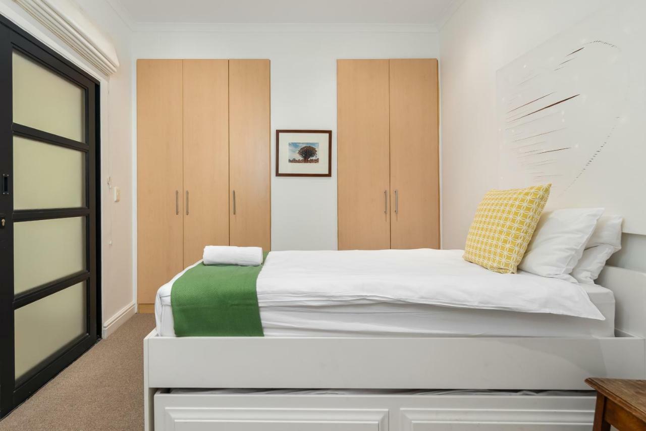 Apartment Hip Hop Plaza | Airmanaged Cape Town