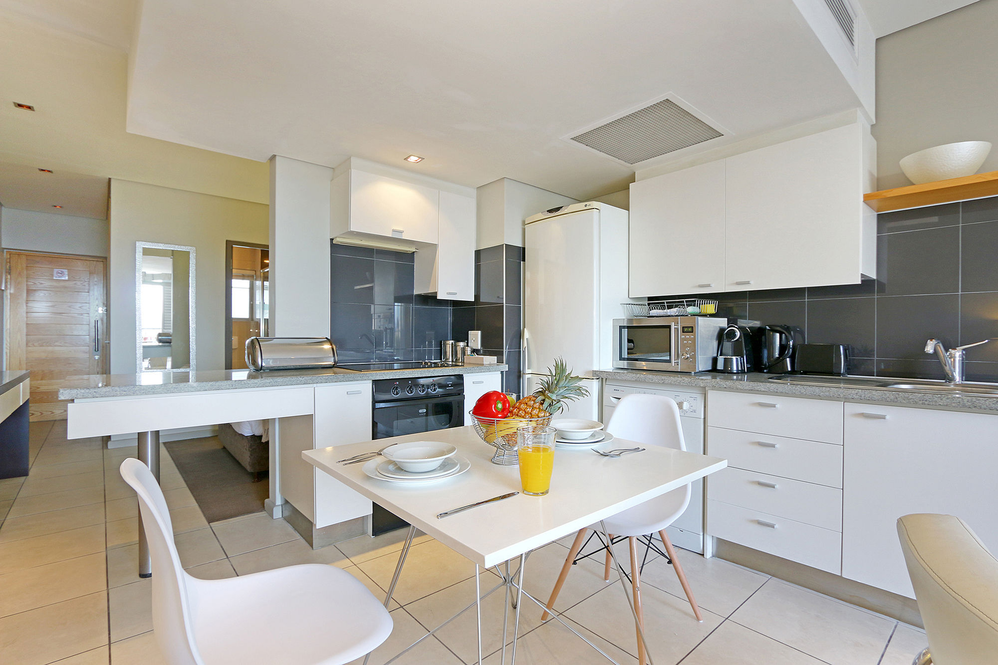 Apartment Harbouredge By Totalstay Cape Town