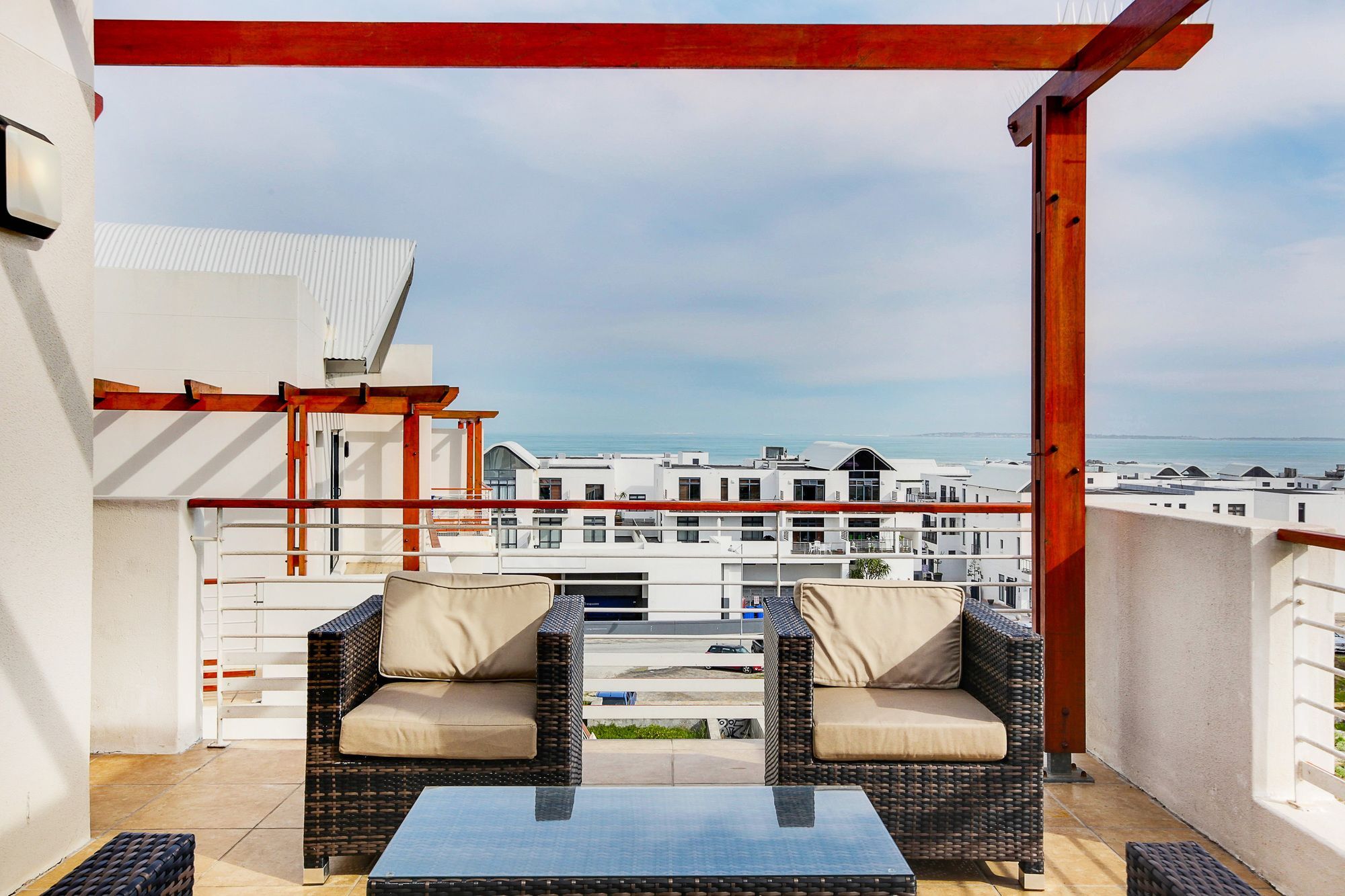 Apartment Azure 201 On Big Bay *