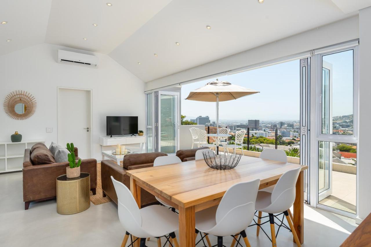 Queens Road 11b Holiday home Cape Town