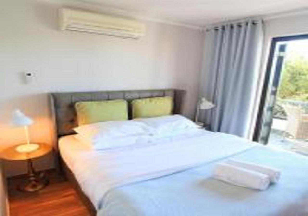 Urban Oasis At Windburg Suites * Cape Town