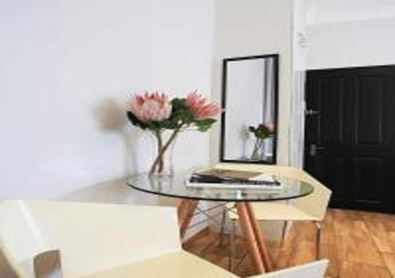 Urban Oasis At Windburg Suites Cape Town