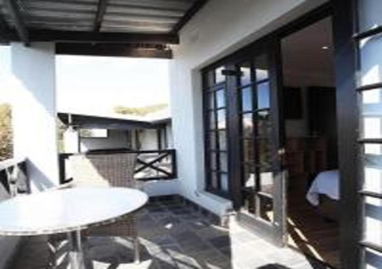 Urban Oasis At Windburg Suites * Cape Town