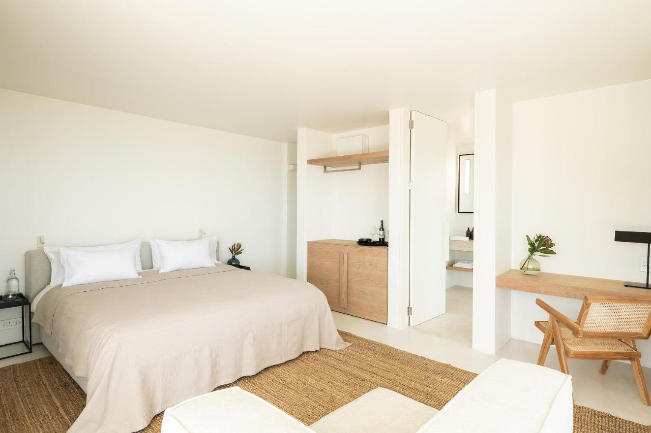 Hotel The Aven 4*