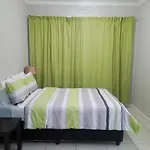 2 Friends Guesthouse