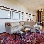Camps Bay Retreat Hotel